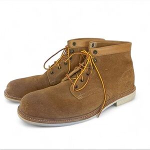 UGG Tan Suede Chukka Lace-Up Boots